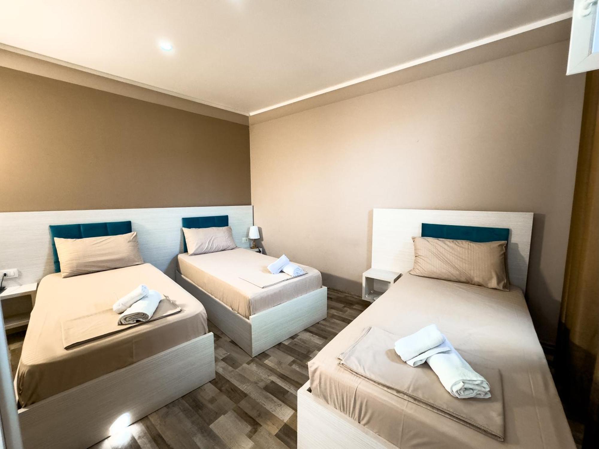 Shkodra Budget Hotel Exterior foto
