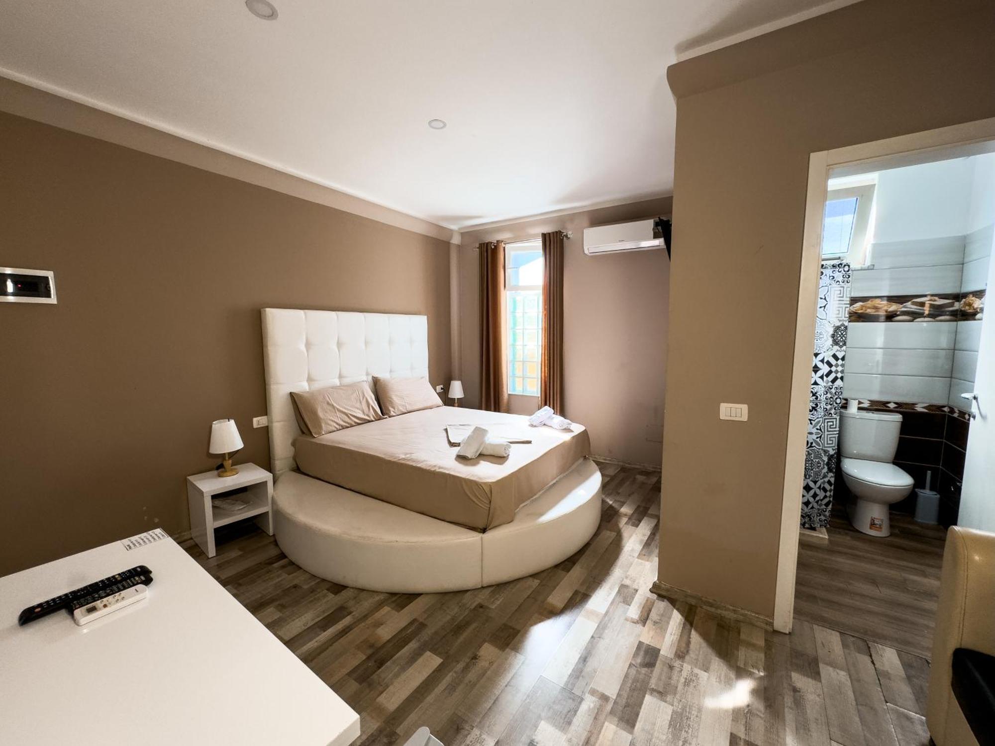 Shkodra Budget Hotel Exterior foto